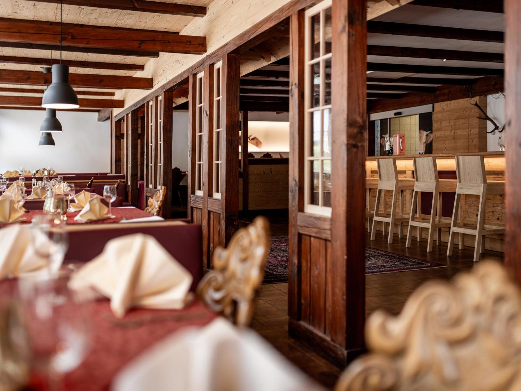 Hotel Engel Мелау Екстериор снимка