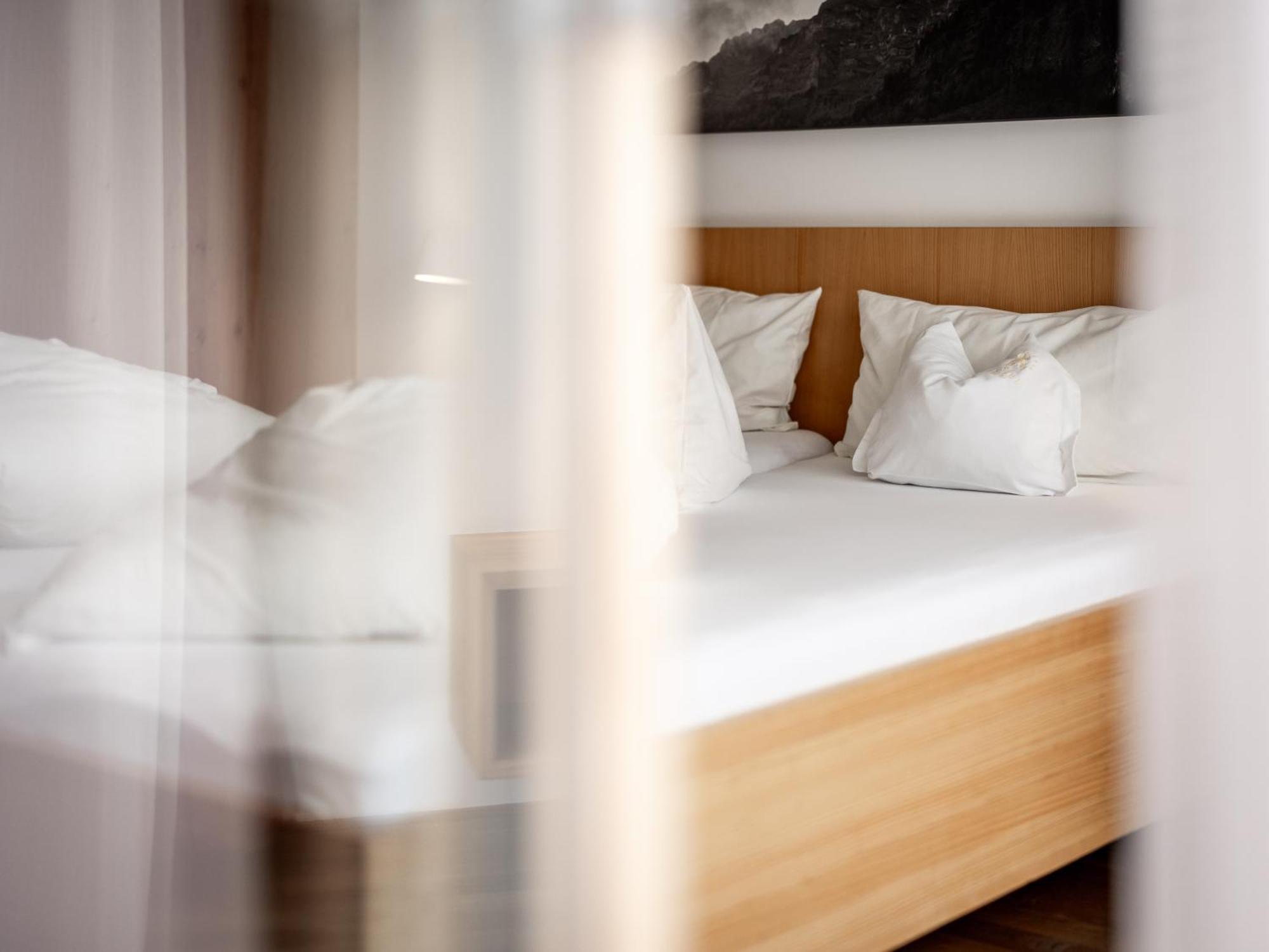 Hotel Engel Мелау Екстериор снимка